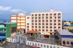 Diamond Palace Lords Plaza, Bheri