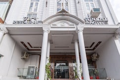 Sunrise Hotel, Shivpuri