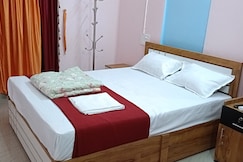 KRISHNAMRITHAM TOURIST HOME, Karunagappally