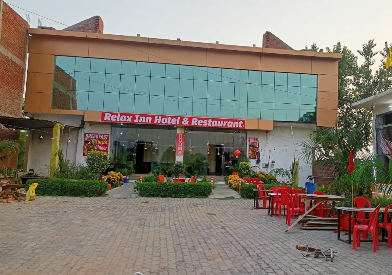 Relax inn hotel and restaurant - Tap to explore photos