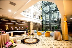 West Shine Hotel