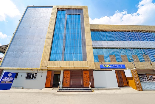FabHotel Manis Residency - Near Coimbatore International Airport