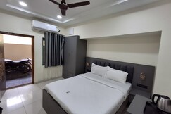 The Embassy Inn, Hyderabad