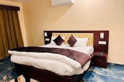 The mount valley, Naukuchiatal