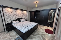 SHREE NARAYANA GUEST HOUSE, Varanasi