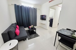 2BHK Service Apartment In Dadar Near TMH By Florastays, Mumbai