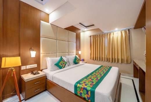Treebo Premium Vinnie - Near Airport