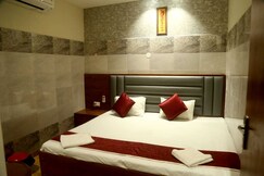 SPOT ON Hotel Royal Dream, Agra