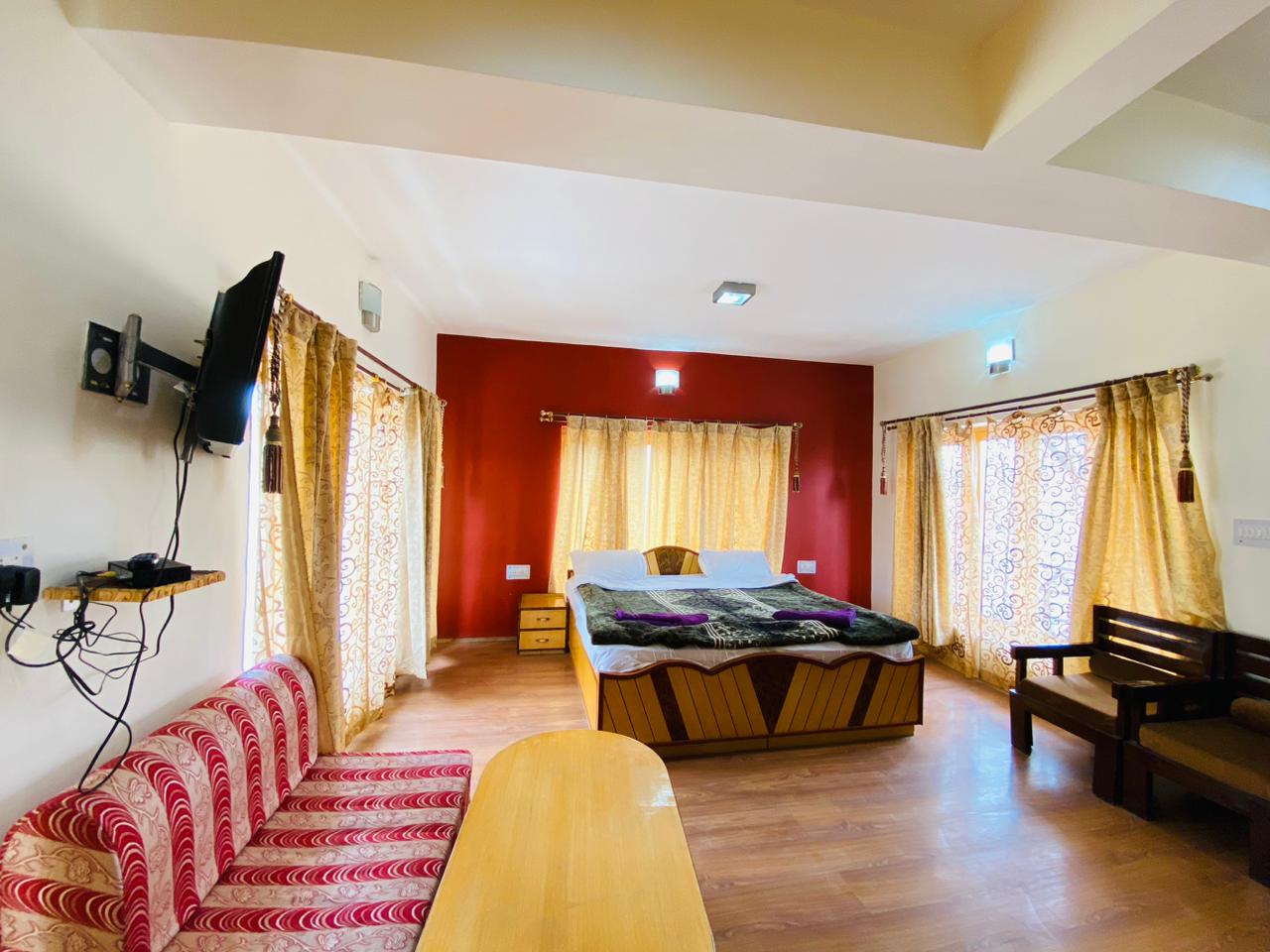 Mentokling Guest House - Tap to explore photos