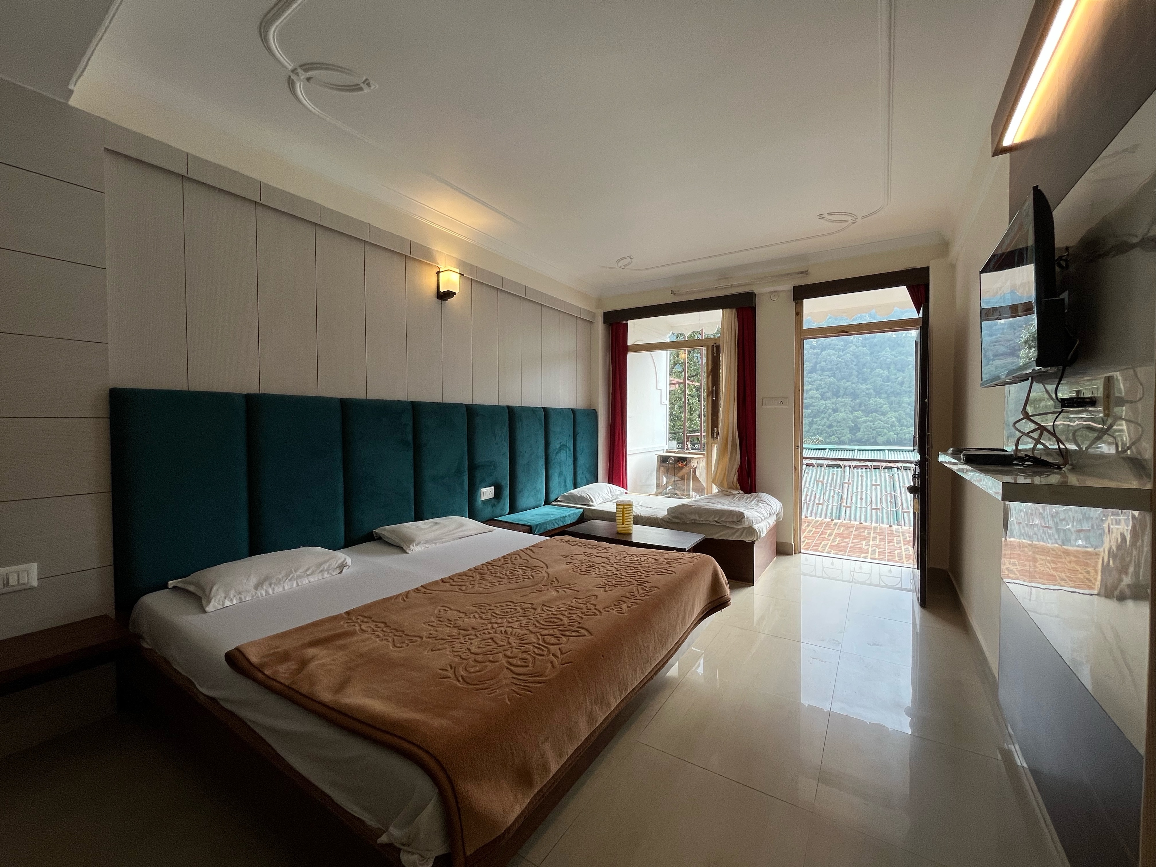 Palace Hotel- Lake Facing Rooms @Mall Road - Tap to explore photos