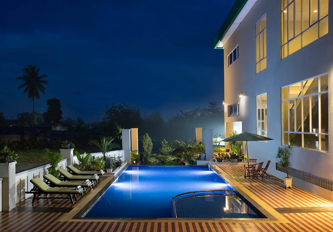 Swiss-Belhotel Pangkalpinang - Tap to explore photos