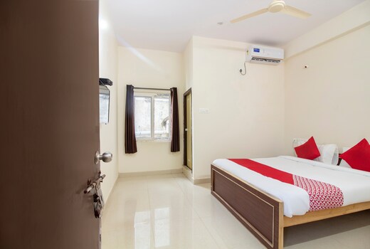 Hotel O Shannu Residency