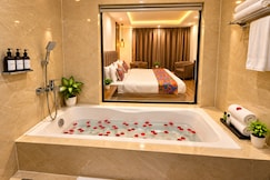 Hotel Noida International, Noida