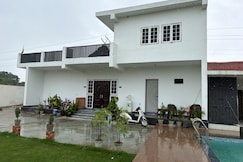 Mahavir farm, Delhi
