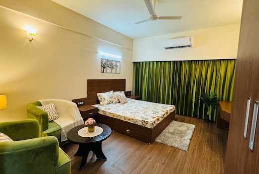 Elite studio in Dehradun