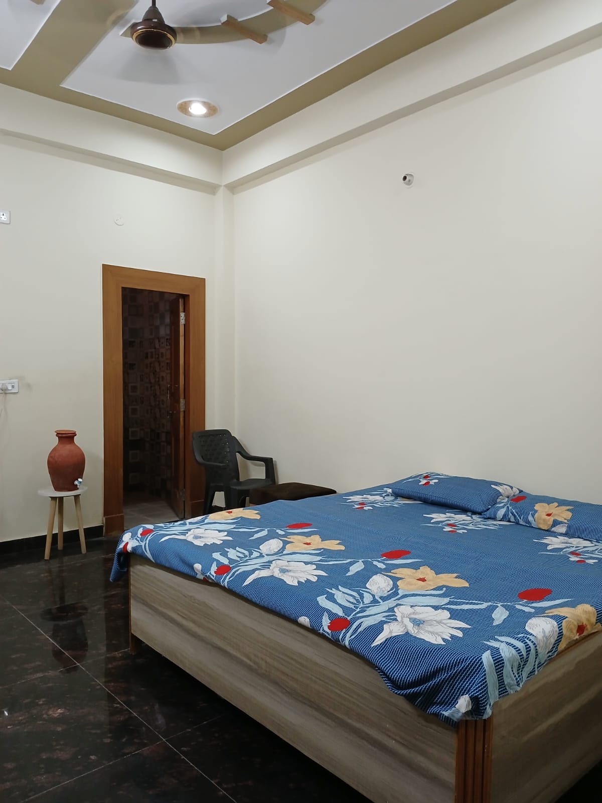 Room in Haridwar, India - Tap to explore photos