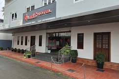 QUEENS HOTEL, Calicut (Kozhikode)