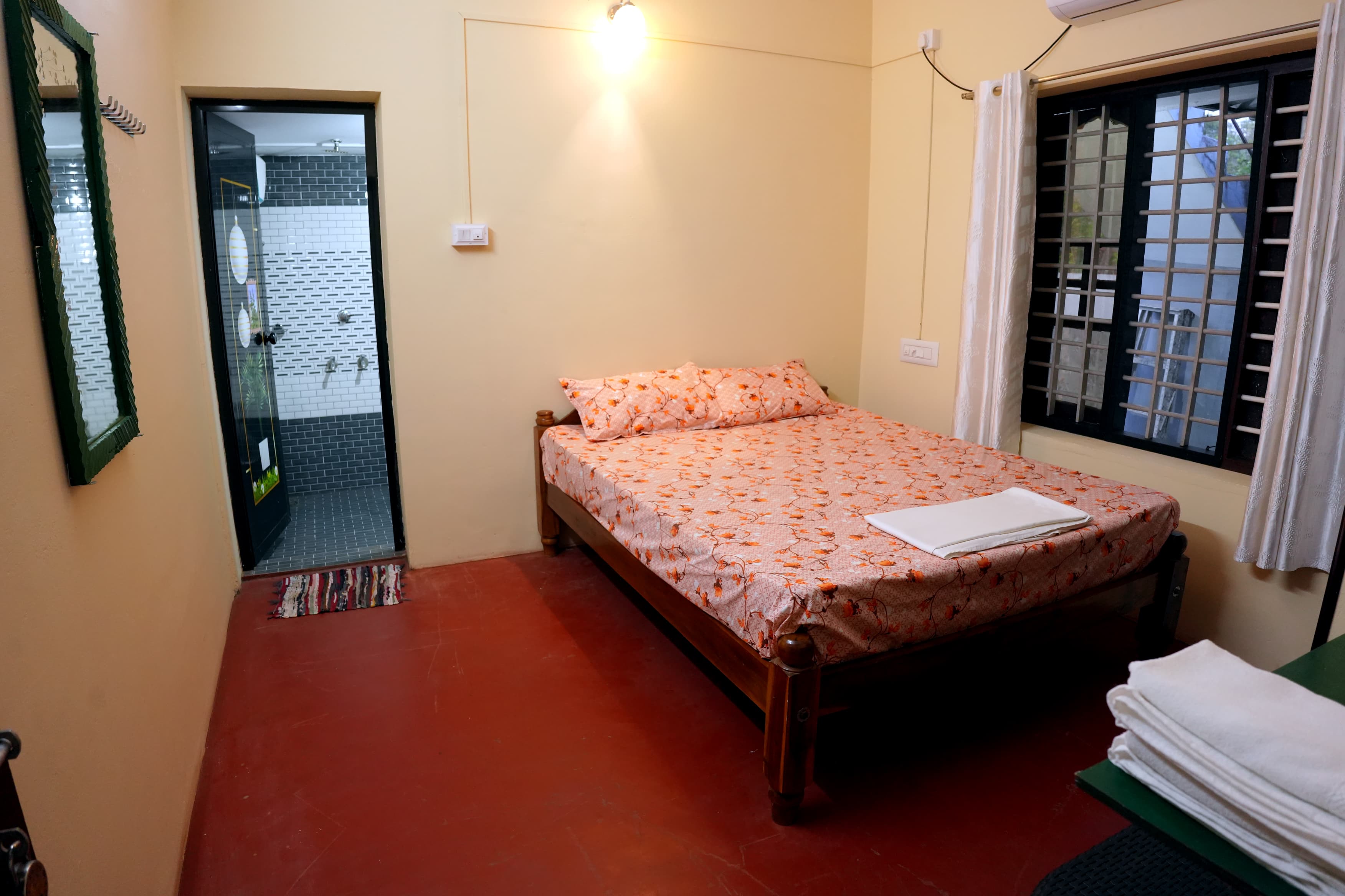 Jeehaa Homestay - Tap to explore photos