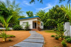 Bougainvillea HillView Retreat SUITE ROOM , Chittur