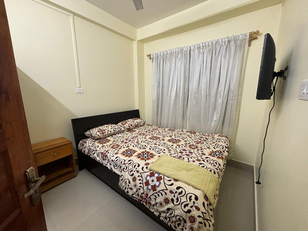 FoodPlanet Guesthouse and Resturant - Tap to explore photos