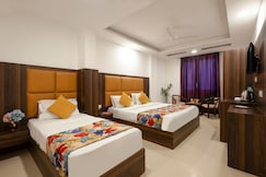 HOTEL TEJ PALACE Delhi, Delhi