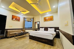 Saawariya Rooms & Food Court, Kishangarh Bas
