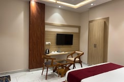 Mandonas hotel and Resturant, Garh Mukteshwar