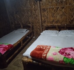 Room with King Size Bed + Extra Single Bed