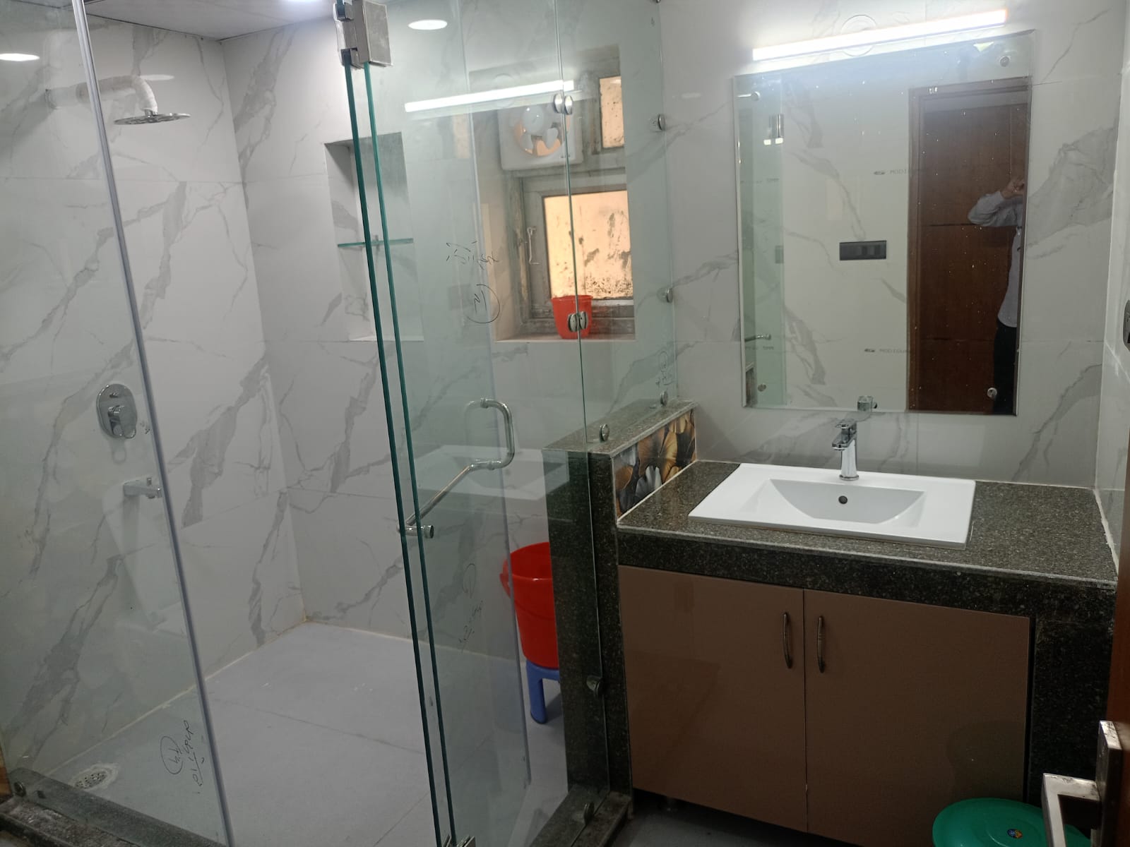 TANISH HOME STAY DWARKA 3BHK FLAT - Tap to explore photos