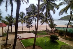 Gokarna International Kudle Beach, Kumta