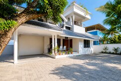 Sinai Homestay Cosy 2BHK Apartment Style Stay, Thiruvananthapuram