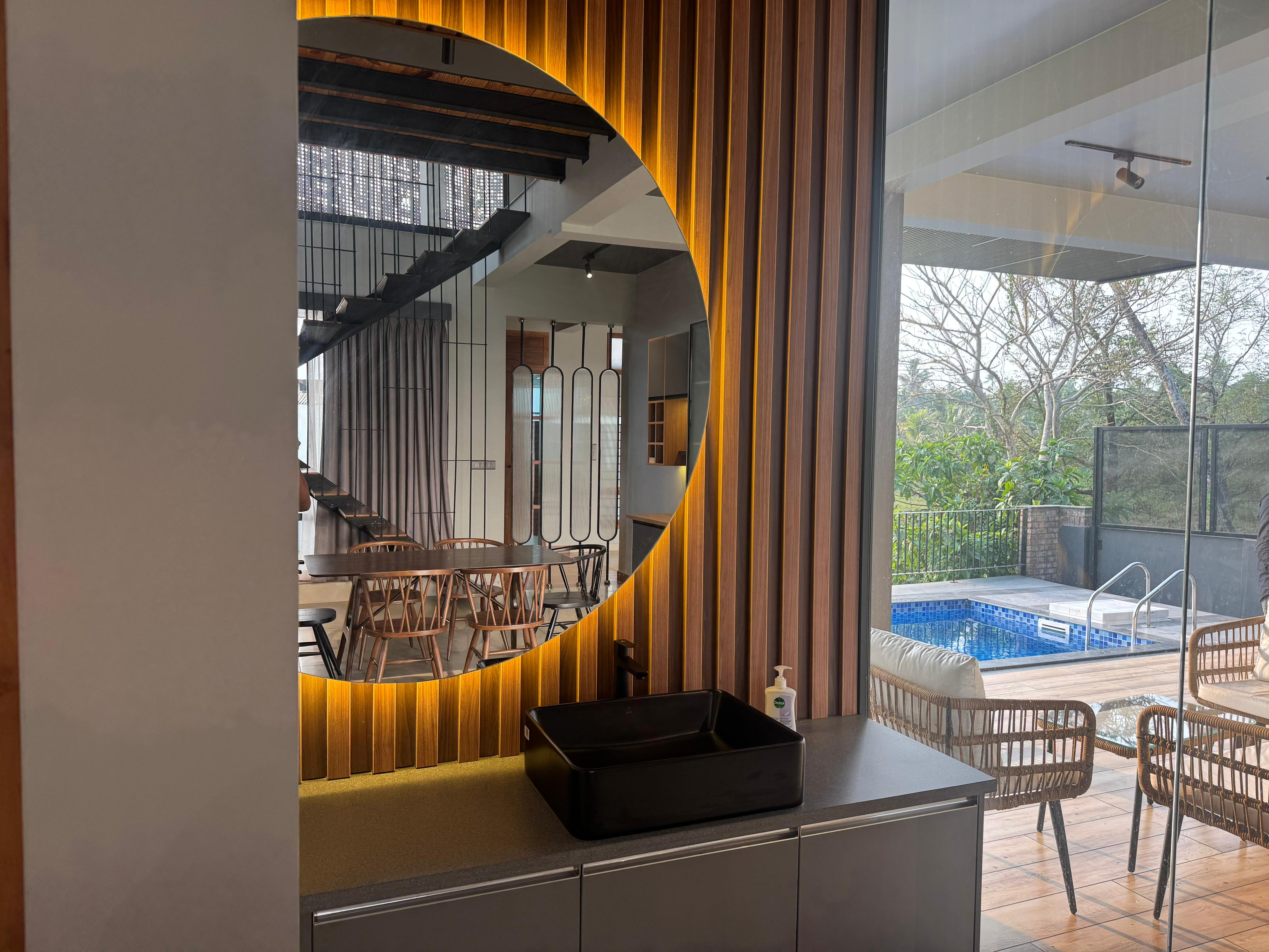 Ohstayz Casa Vista | Luxury Pool Villa near Athirappilly - Tap to explore photos
