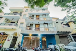 Hotel O Royal Discovery, Delhi