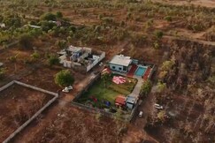 The rock farm, Mhow