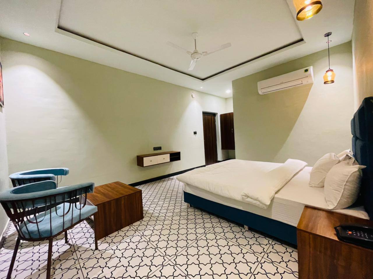 PADMAVAT RESORT - Tap to explore photos