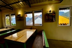 SHAKOON CAMPS AND FARMSTAY., Nainital