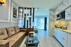 Mulberry Homes Supernova Super Luxury Apartments, Delhi