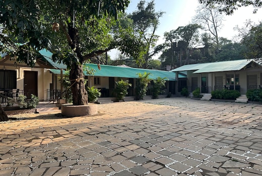 Hotel Premdeep