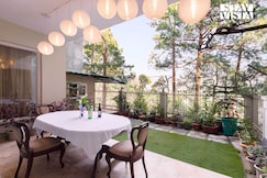 StayVista at 2 Rooms On LG @ Villa In The Mist, Nainital