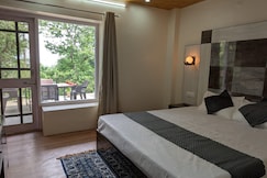 Deodar hill top home stay chail, Chail