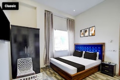 TRIDEV INN, Varanasi