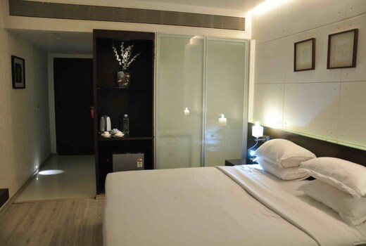 Comfort Inn Sunset Ahmedabad Inr 1200 Off 6 0 0 0 Hotel