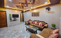 Serene Lounge