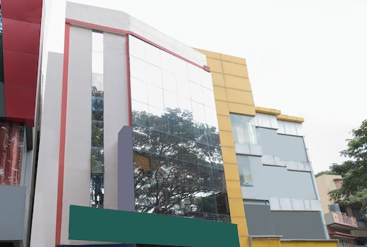 Hotel O Rajmahal Boarding & Lodging