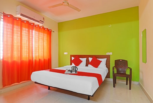 Hotel O Dk Reddy Square