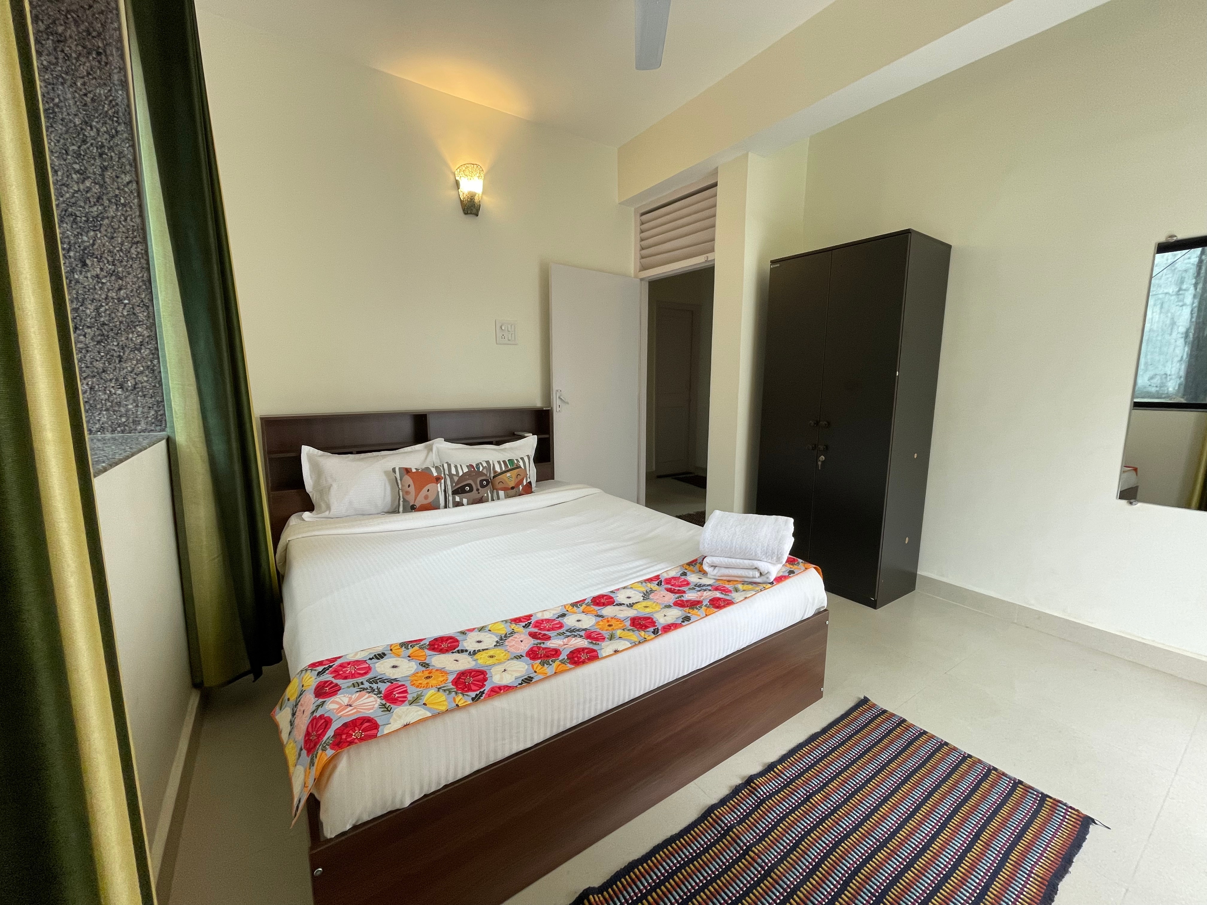 Wait N Sea 2BHK by Laze Around Us - Tap to explore photos
