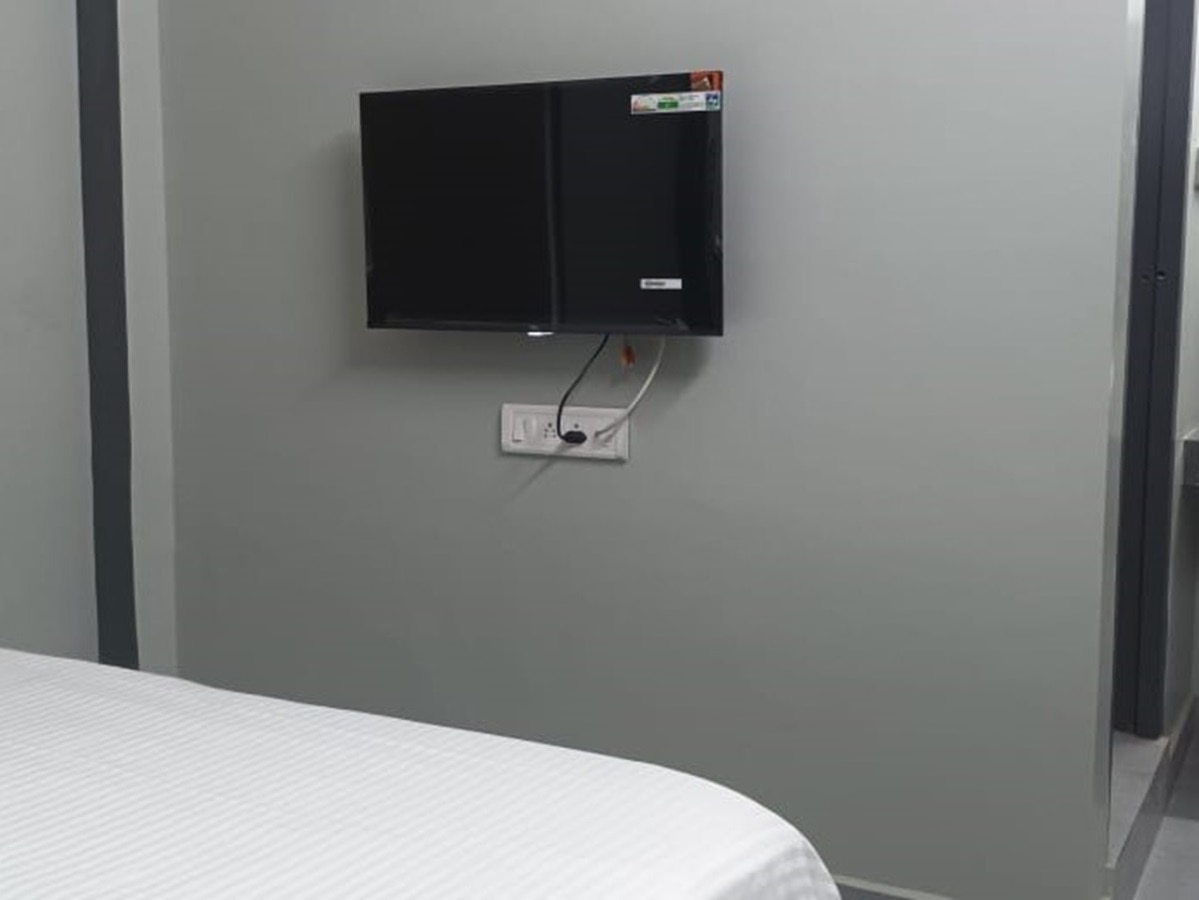 Templecity Residency - Tap to explore photos