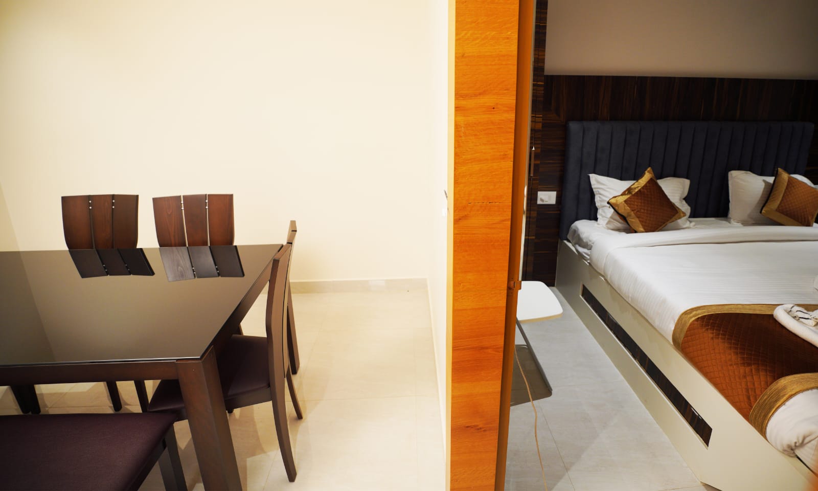 S V Royal Luxury Rooms - Tap to explore photos