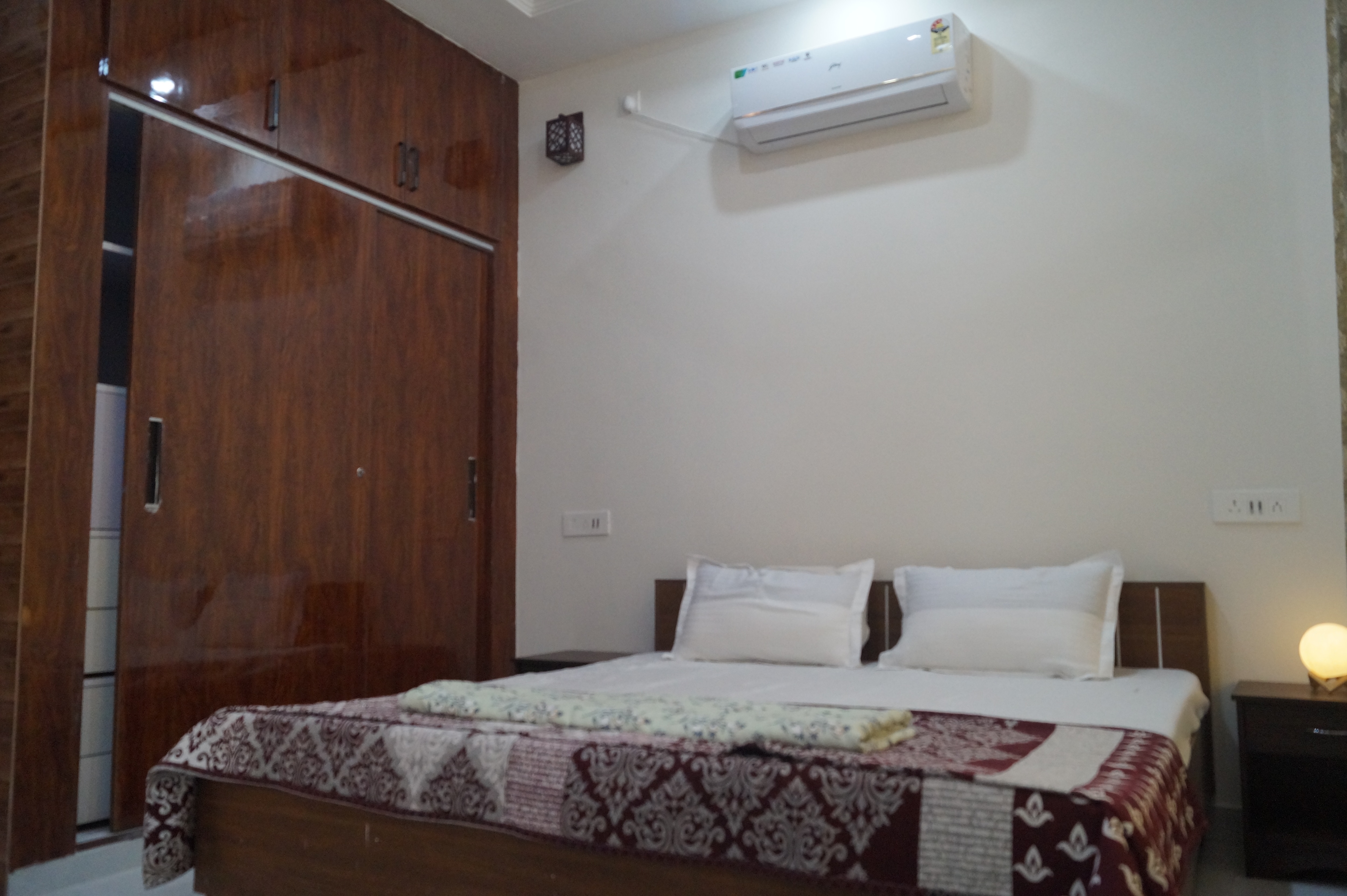 Bethel Air BnB and Homestay Sinaula - Tap to explore photos