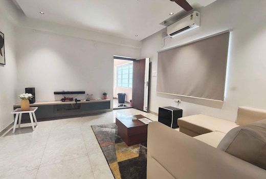 Townhouse Svb Tech Park Kalapatti Formerly RG Stays